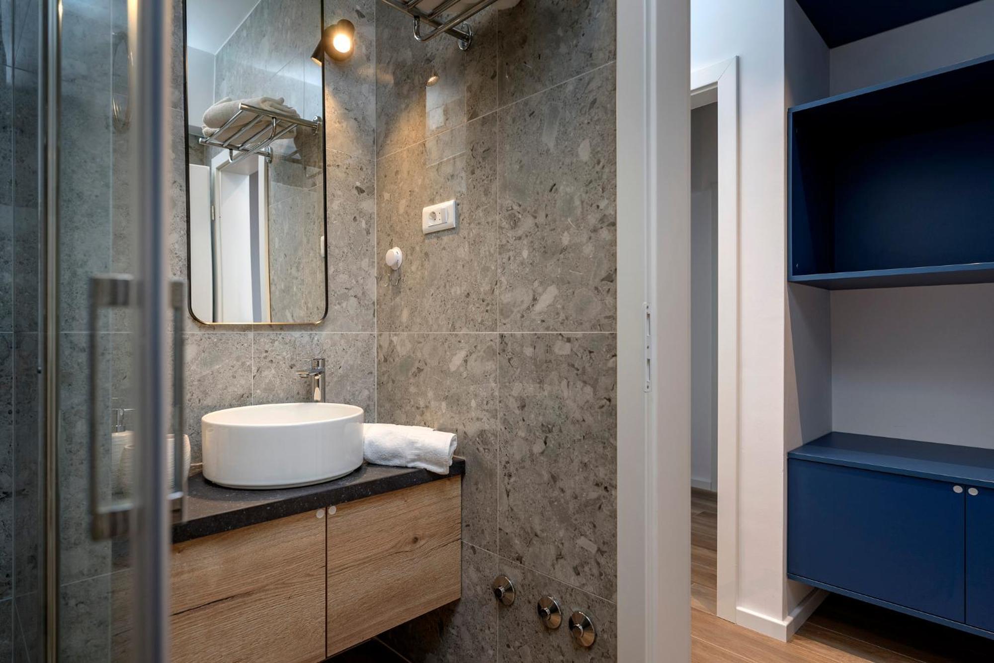 Modern, 2 Bedroom Apartment Хвар Экстерьер фото